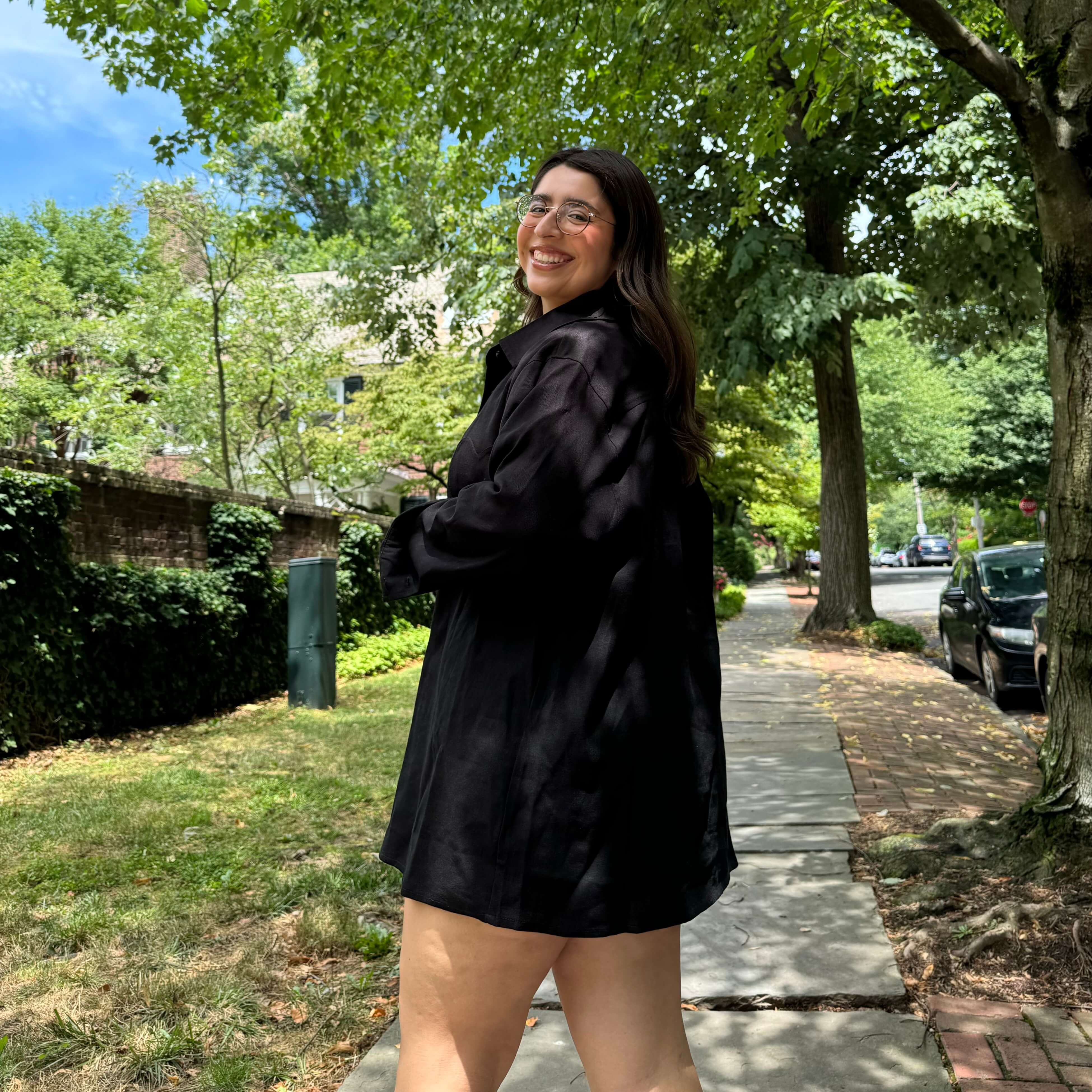 Linen Long-Sleeve Button-Up - Black